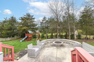 Patio & Backyard