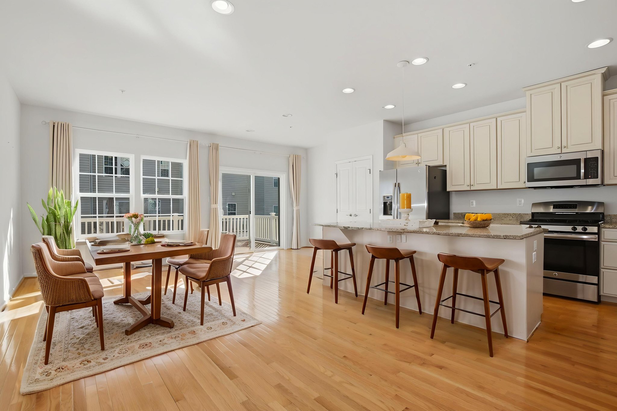 13528 Kildare Hills Terrace Germantown MD 20874_012 virtually staged.jpeg