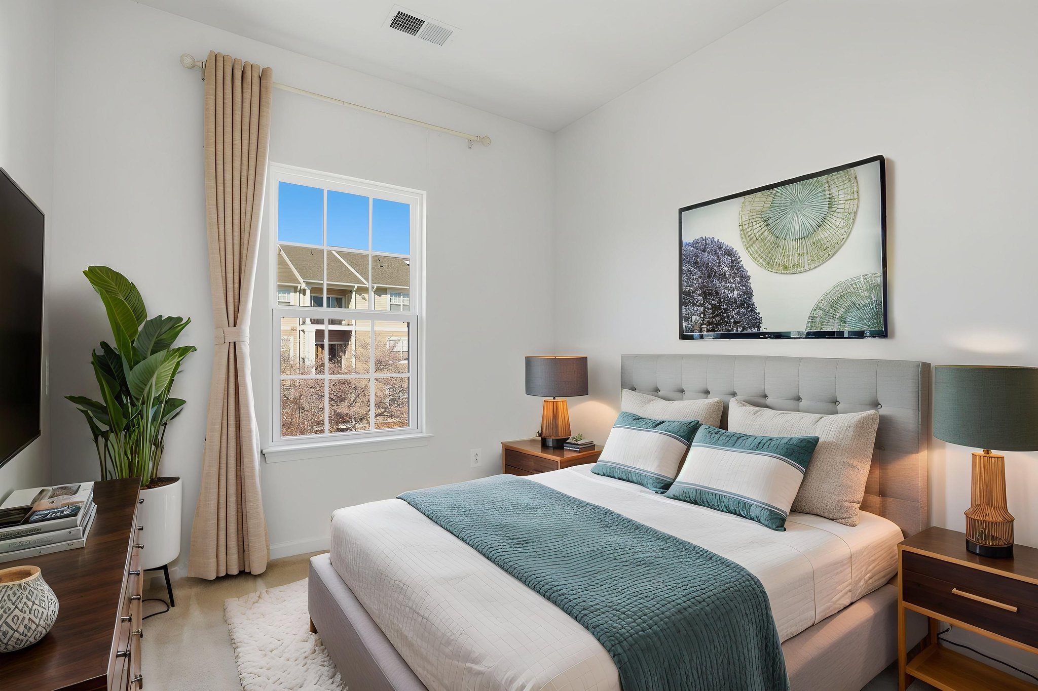 13528 Kildare Hills Terrace Germantown MD 20874_042 virtually staged.jpeg