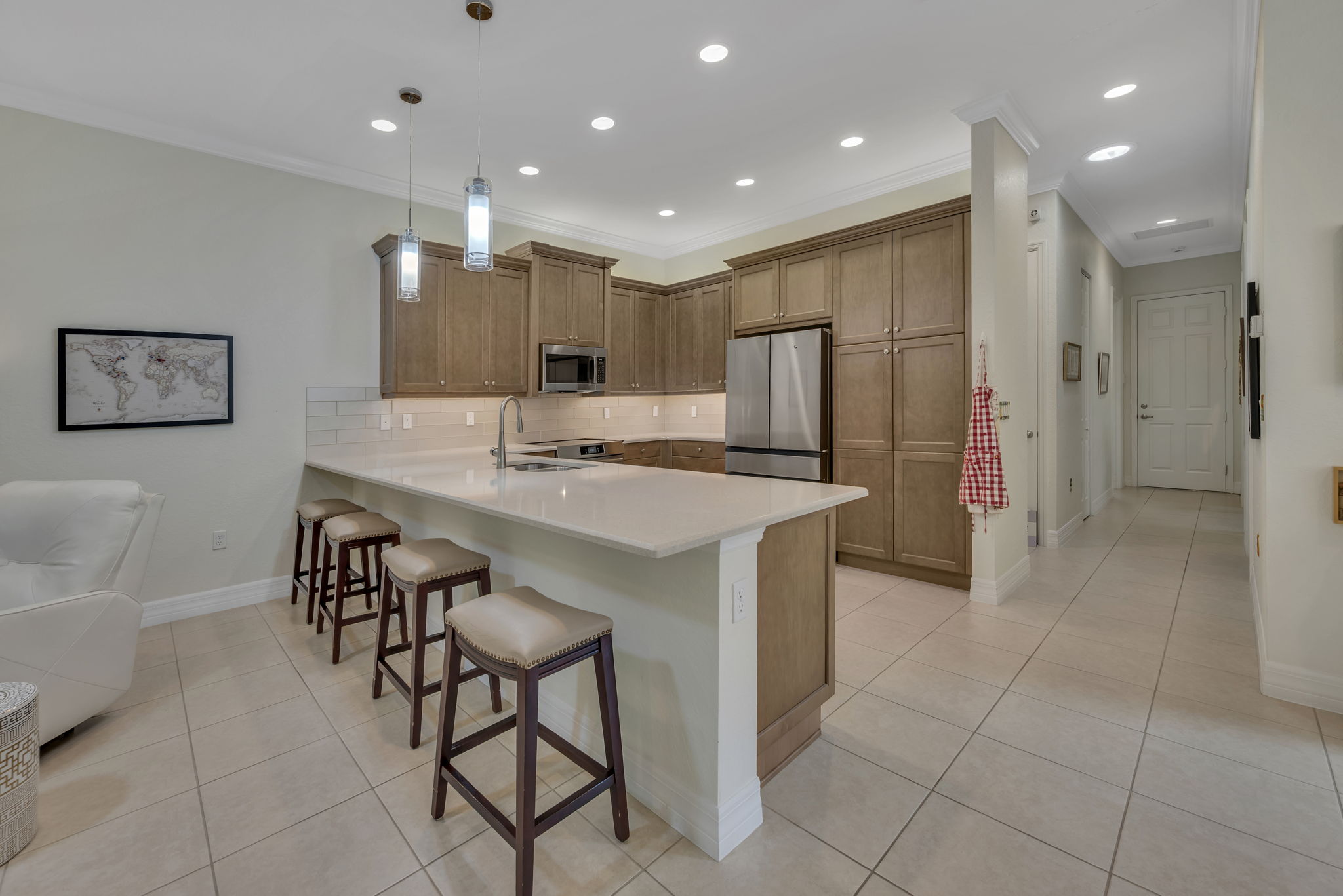 Kitchen Dining Area
