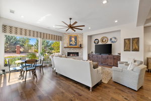 Living Room (1)