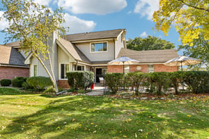 W Fountain Ct-S0710-004.jpg