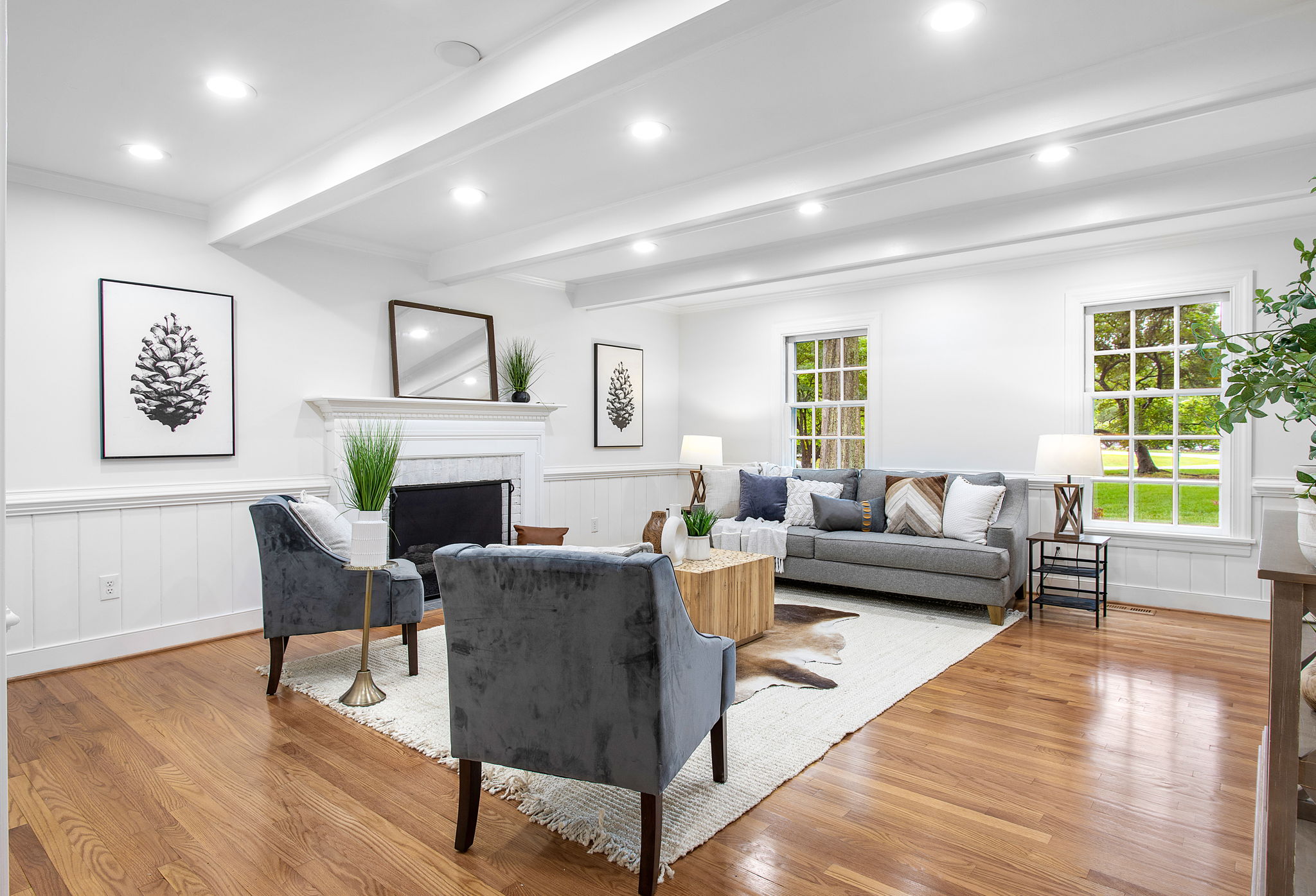 08-Family Room