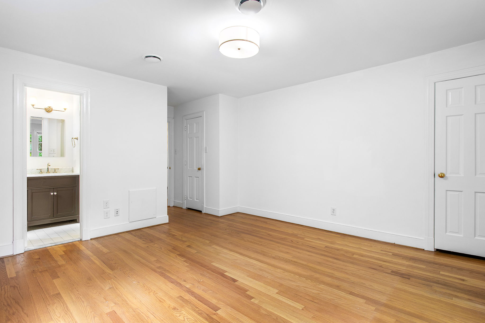 39-Bedroom 2