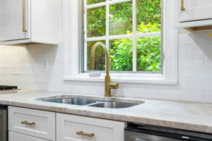 17-Kitchen Sink