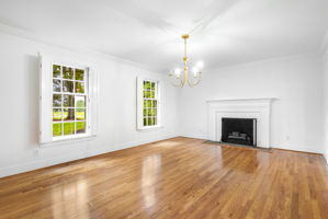 21-Dining Room