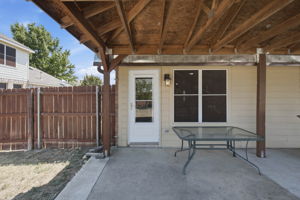  Photo 48