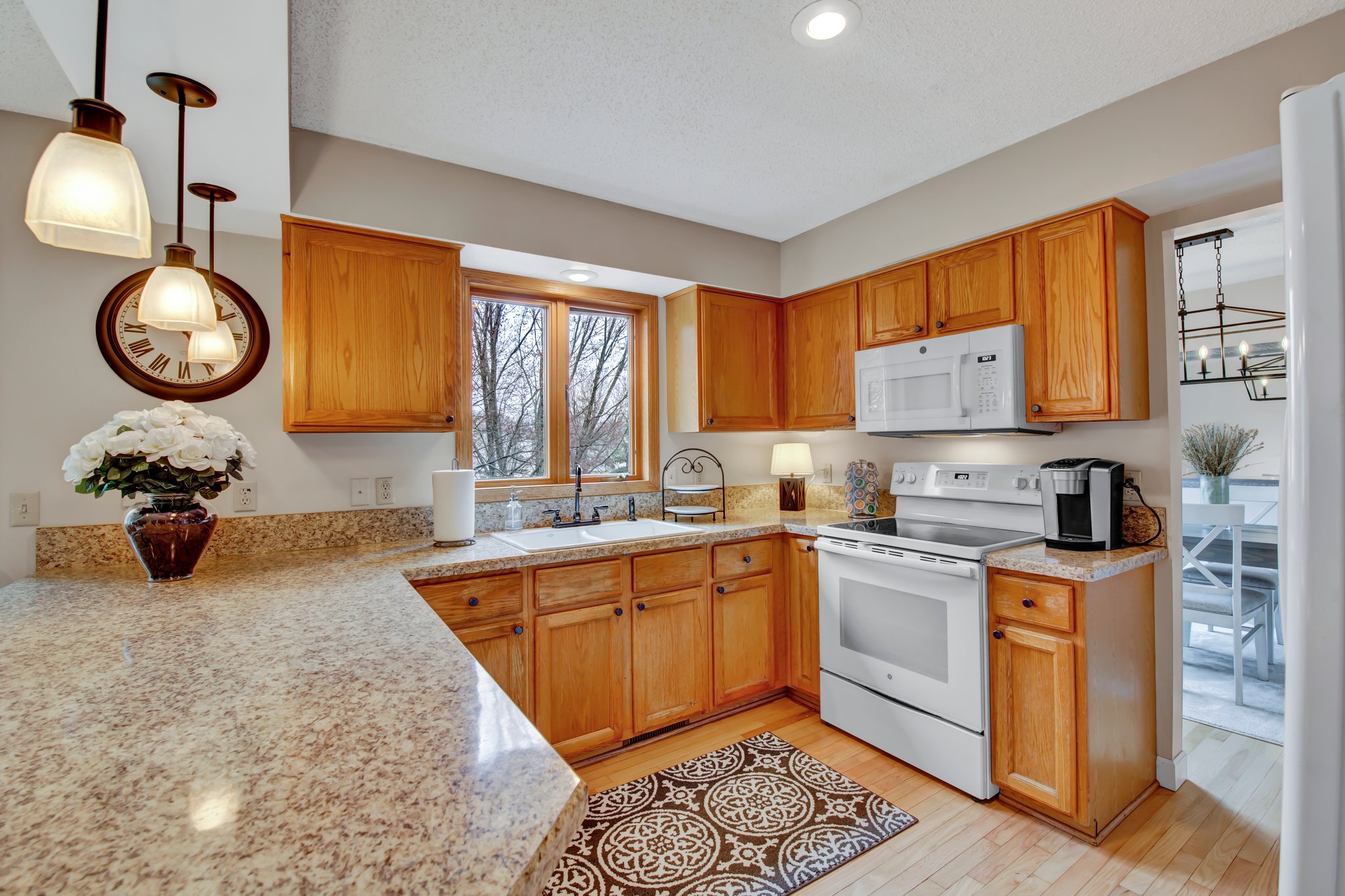 13537 Dellwood Ct, Rosemount, MN 55068, USA Photo 9