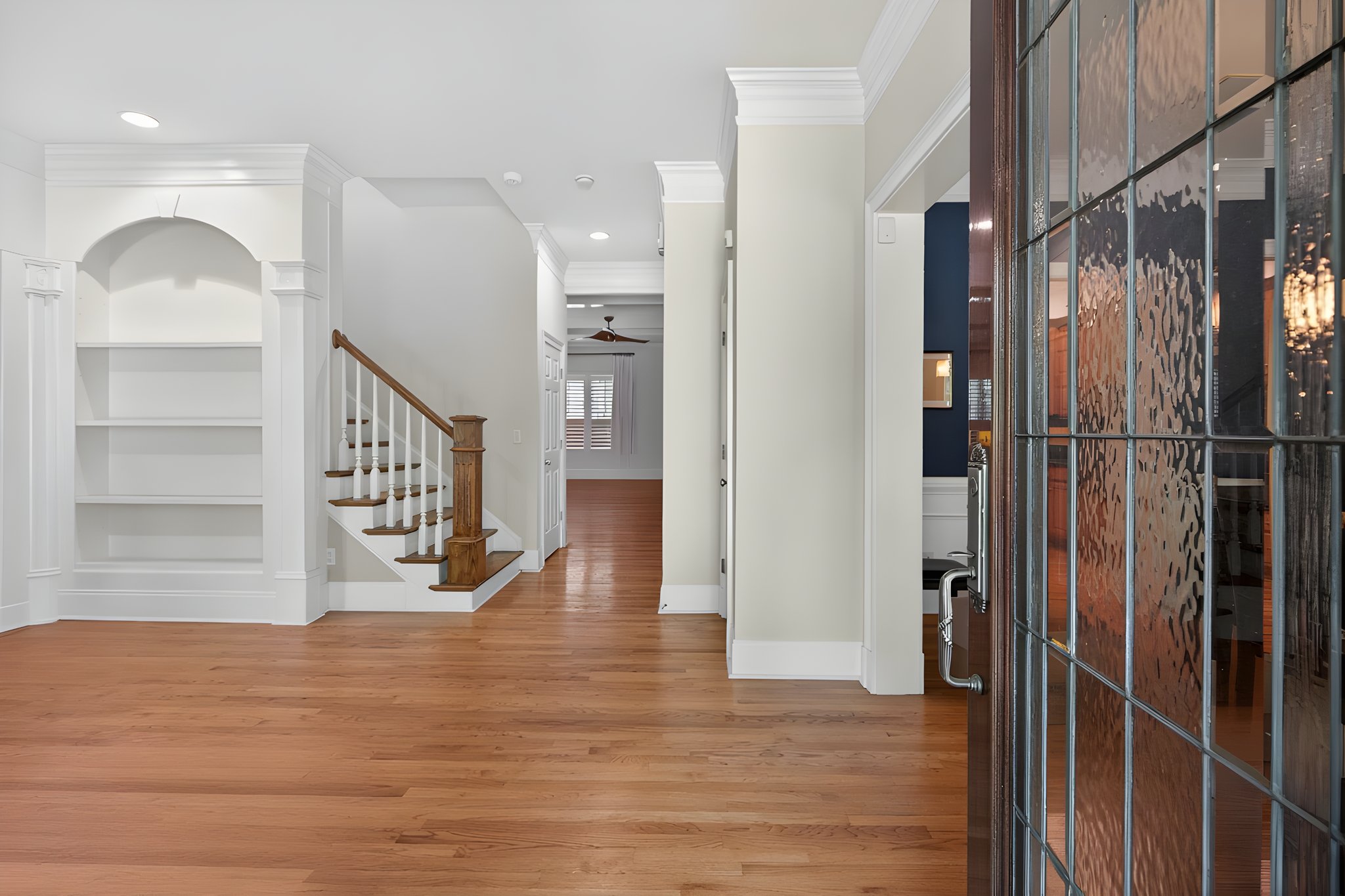 mppmedia1354erockspringsrdne05 furniture removed.jpeg