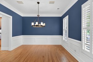 mppmedia1354erockspringsrdne07 furniture removed.jpeg