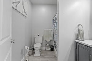  Photo 33