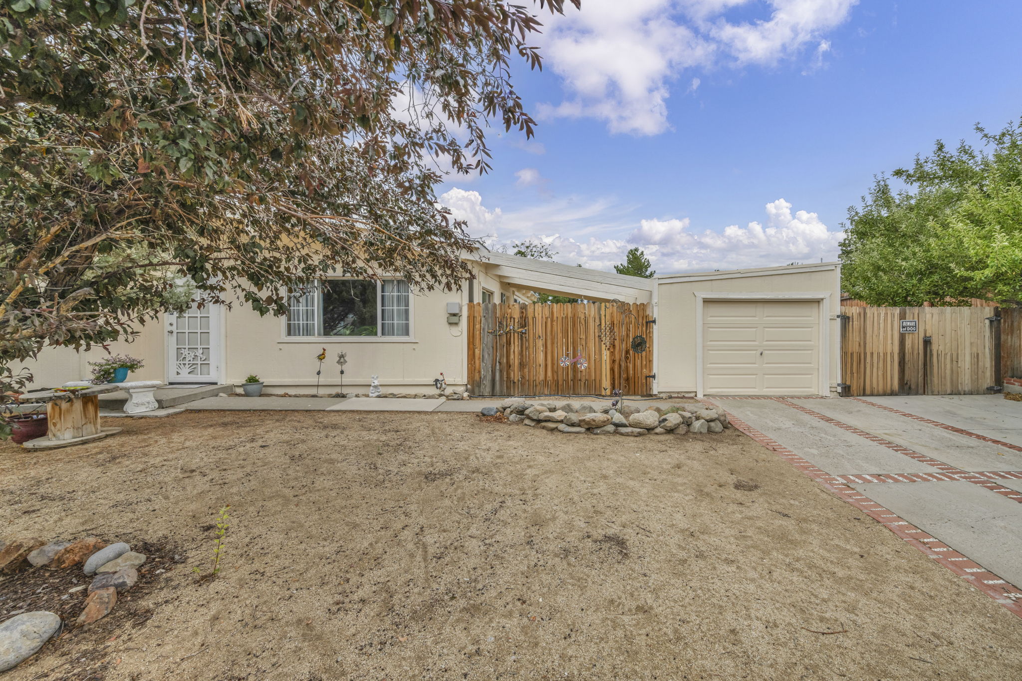 13540 Mt Shasta St_33