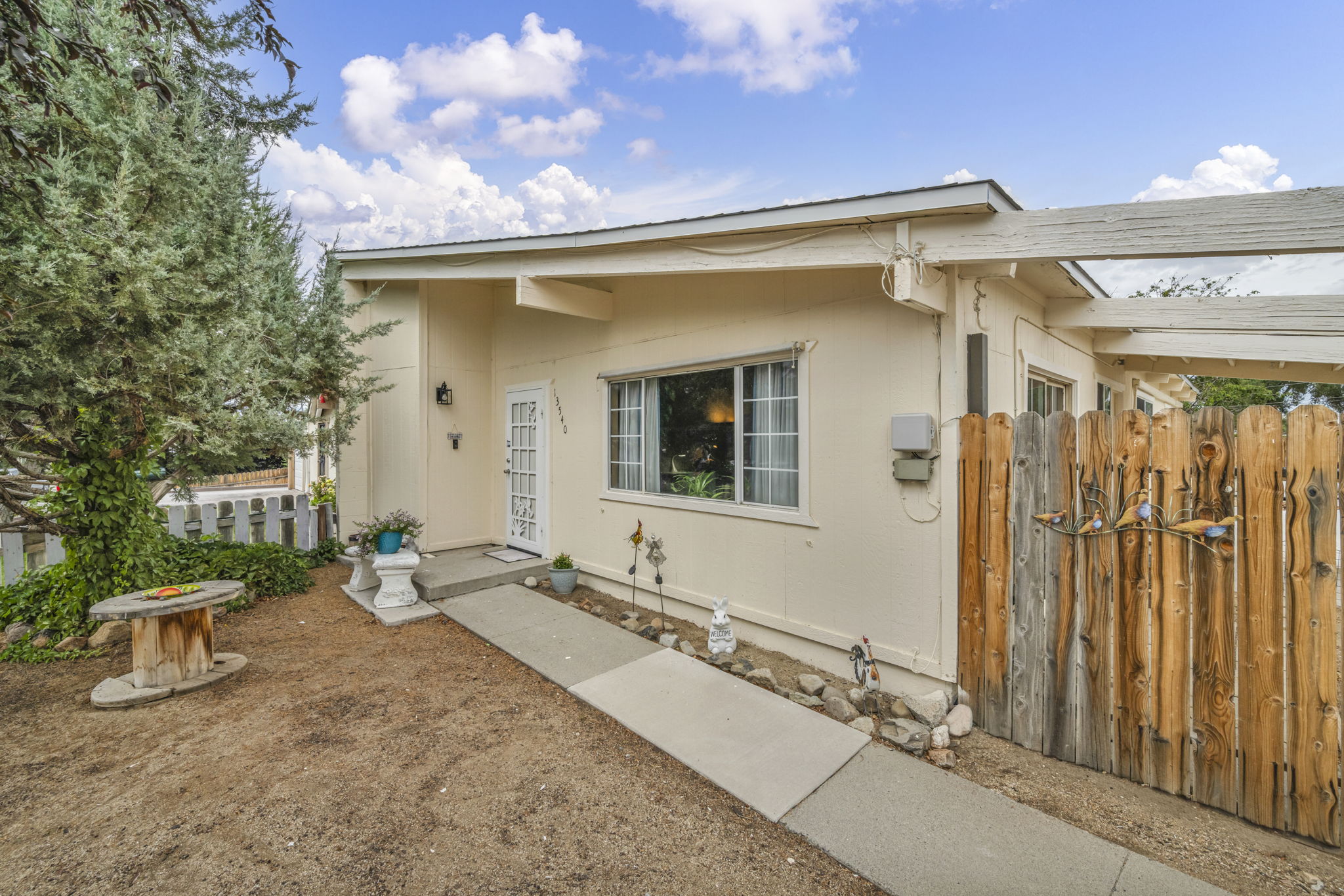 13540 Mt Shasta St_31