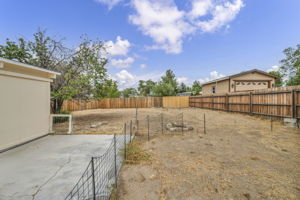 13540 Mt Shasta St_46