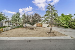 13540 Mt Shasta St_34