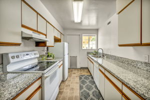 13540 Mt Shasta St_10