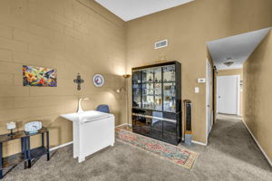 13540 Mt Shasta St_5