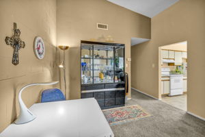 13540 Mt Shasta St_6