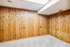 27_Interior