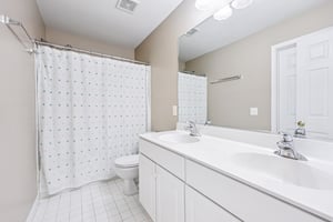 Ann Grigsby Cir-0306-026.jpg
