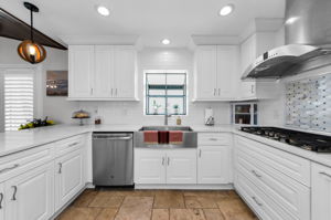 Kitchen 3
