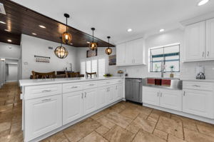 Kitchen 7