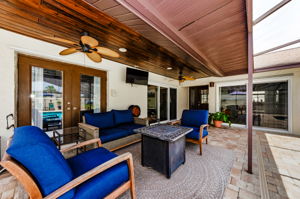 Lanai 1