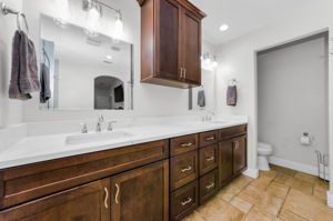 Master Bathroom 1b