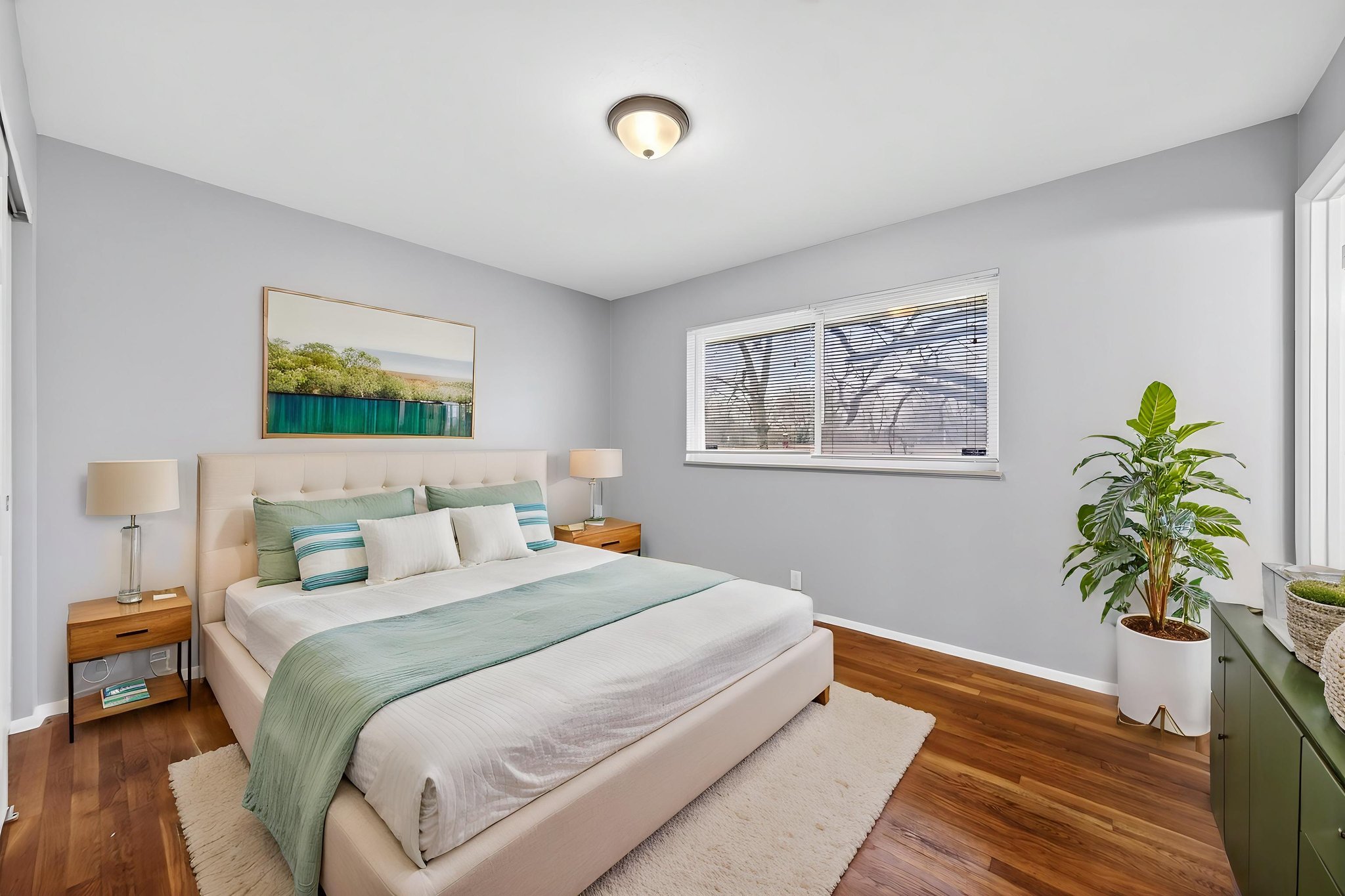 AJP_2293 virtually staged.jpeg