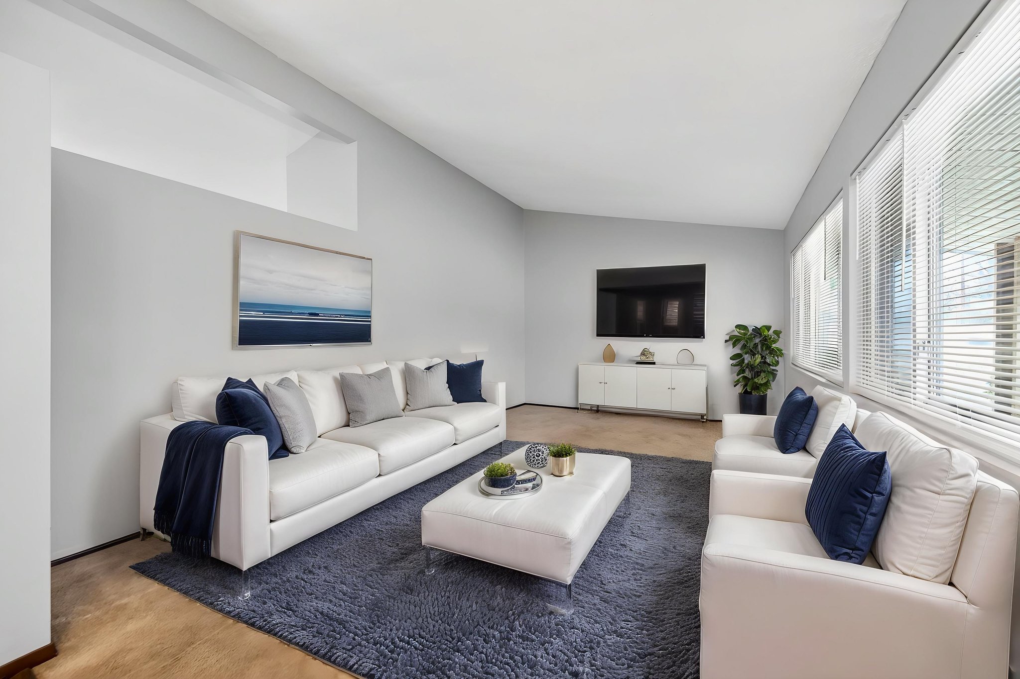 AJP_2208 virtually staged.jpeg