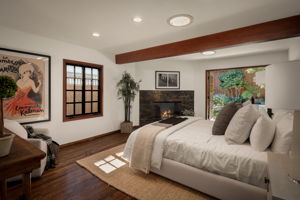 1355 Holmby Avenue-31