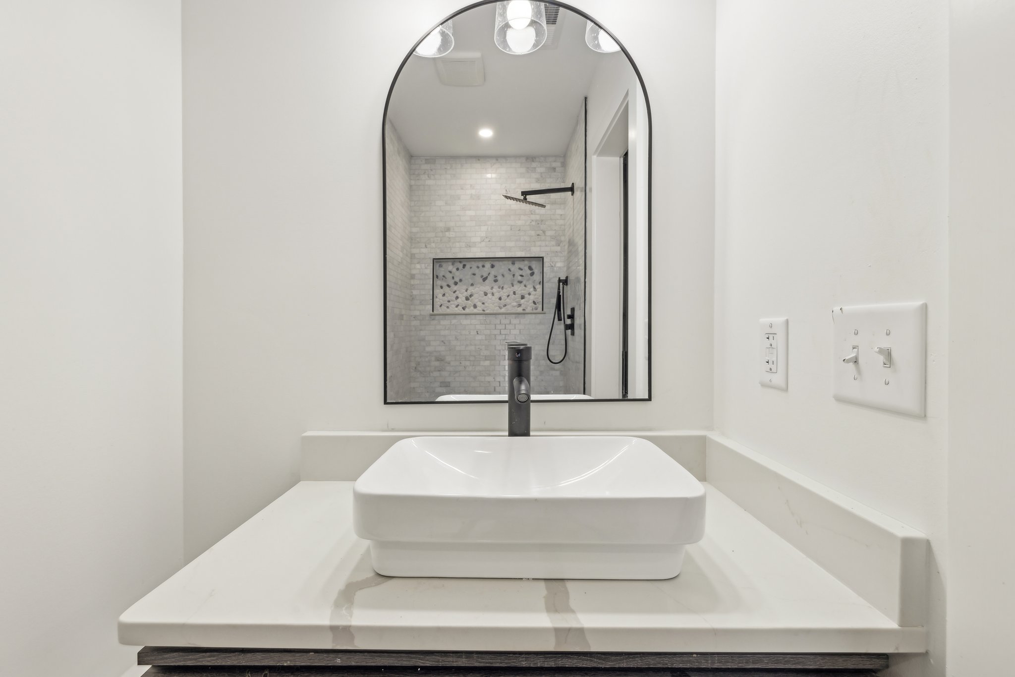 Lockwood Dr SW-029.jpg