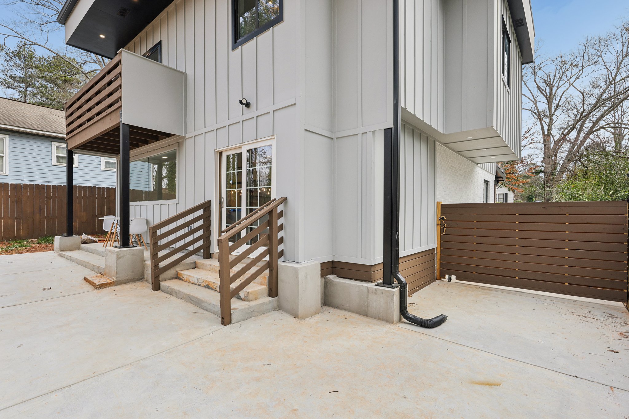 Lockwood Dr SW-048.jpg