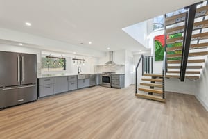 Lockwood Dr SW-018.jpg