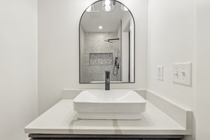 Lockwood Dr SW-029.jpg