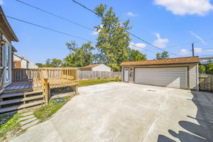 Detached Garage With It's Own Electrical Panel