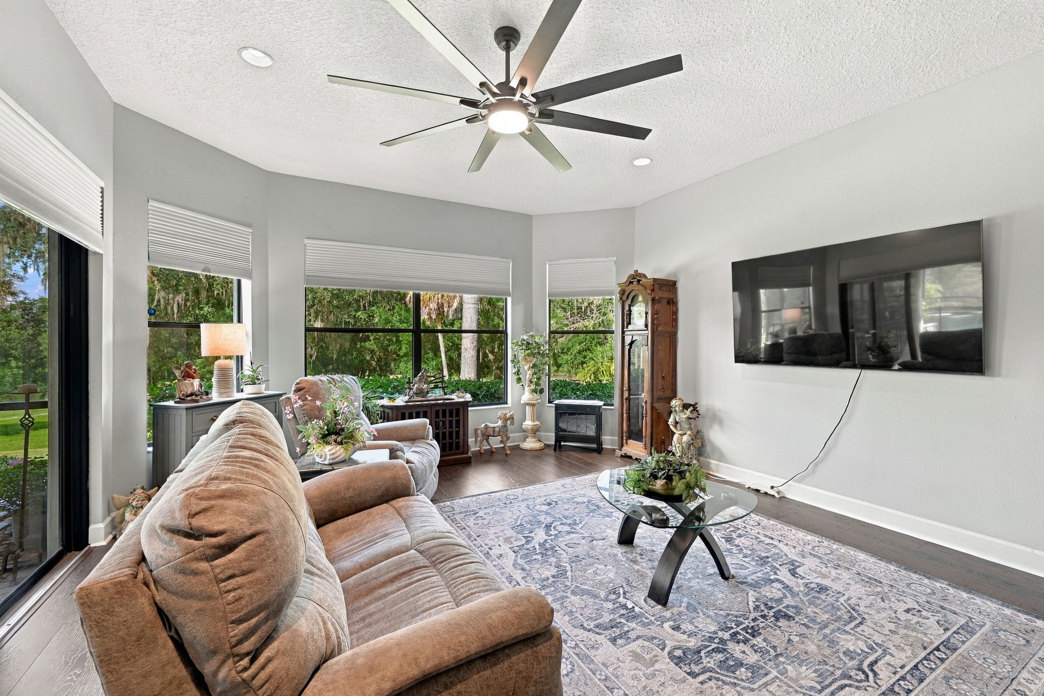 Family Room1