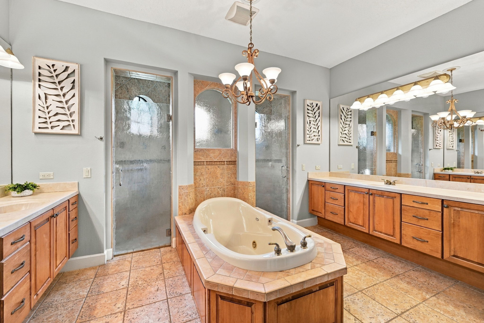 Primary Bathroom1a