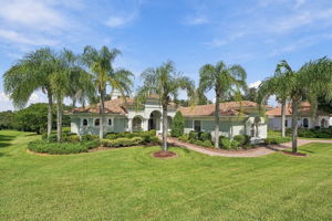 Front Exterior1