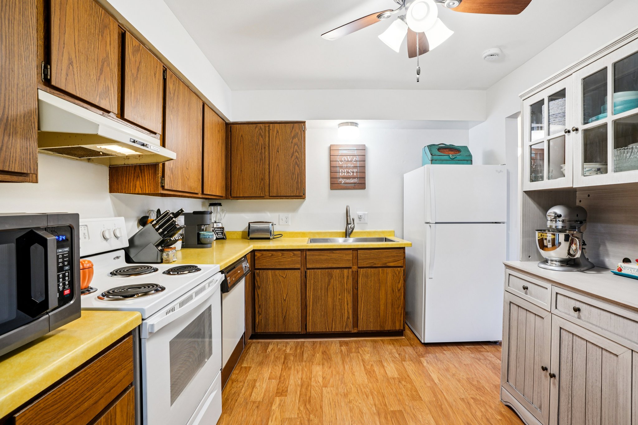 Greenhedge Rd Rd C1-S3009-022.jpg