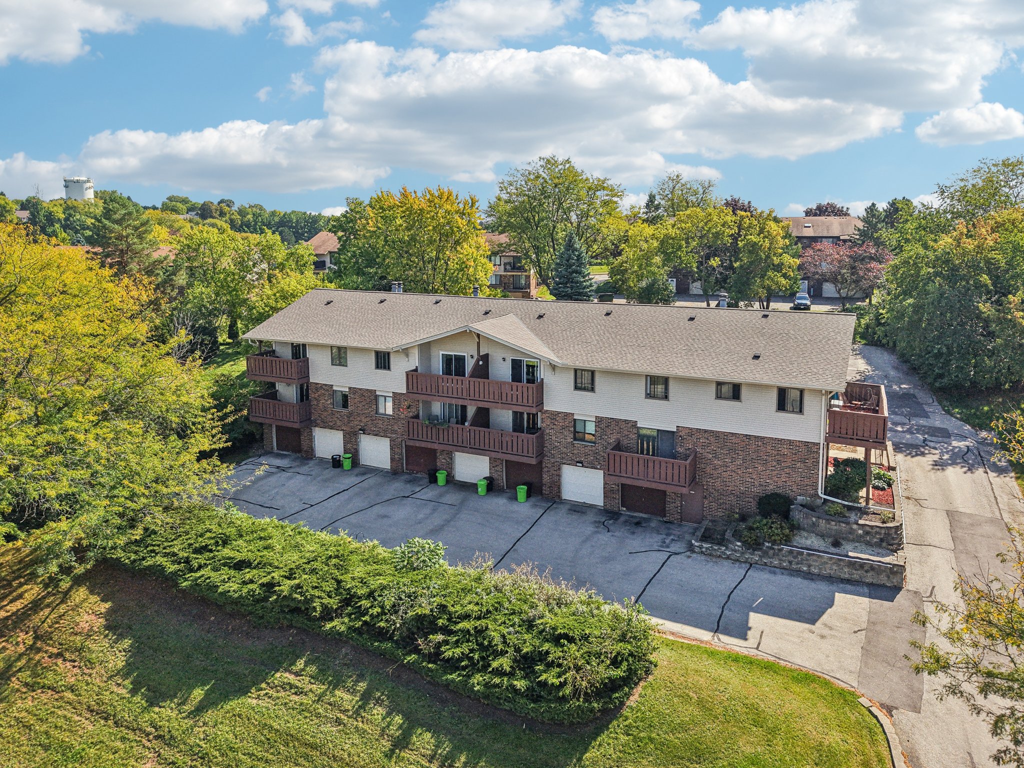 Greenhedge Rd Rd C1-S3009-059.jpg