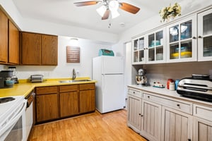 Greenhedge Rd Rd C1-S3009-023.jpg