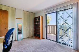 Greenhedge Rd Rd C1-S3009-034.jpg