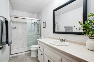 Greenhedge Rd Rd C1-S3009-035.jpg
