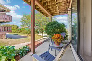 Greenhedge Rd Rd C1-S3009-043.jpg