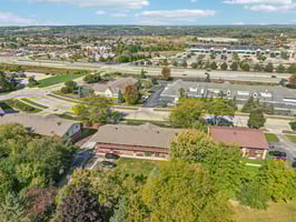Greenhedge Rd Rd C1-S3009-053.jpg