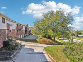 Greenhedge Rd Rd C1-S3009-061.jpg