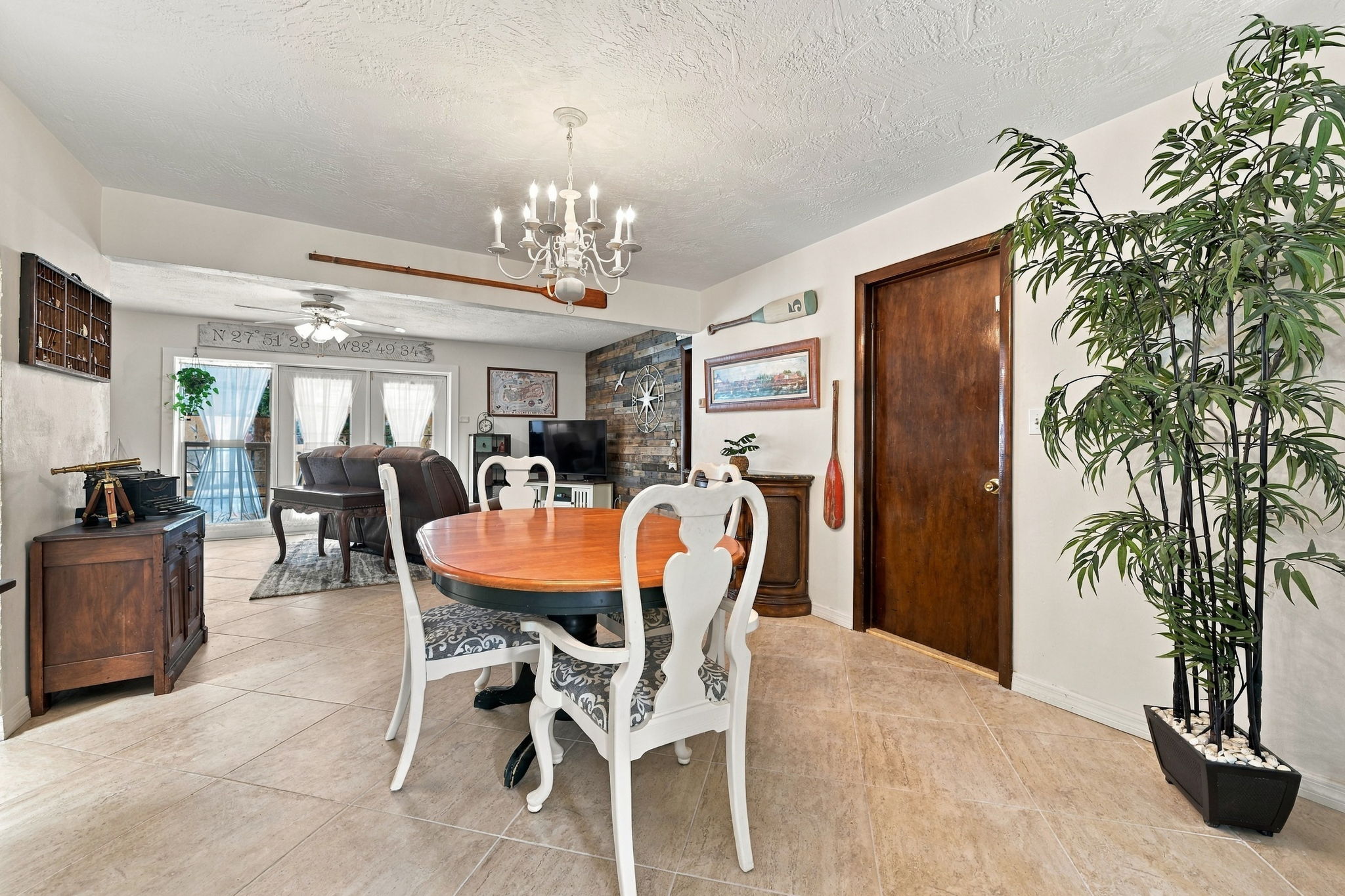 Dining Room2
