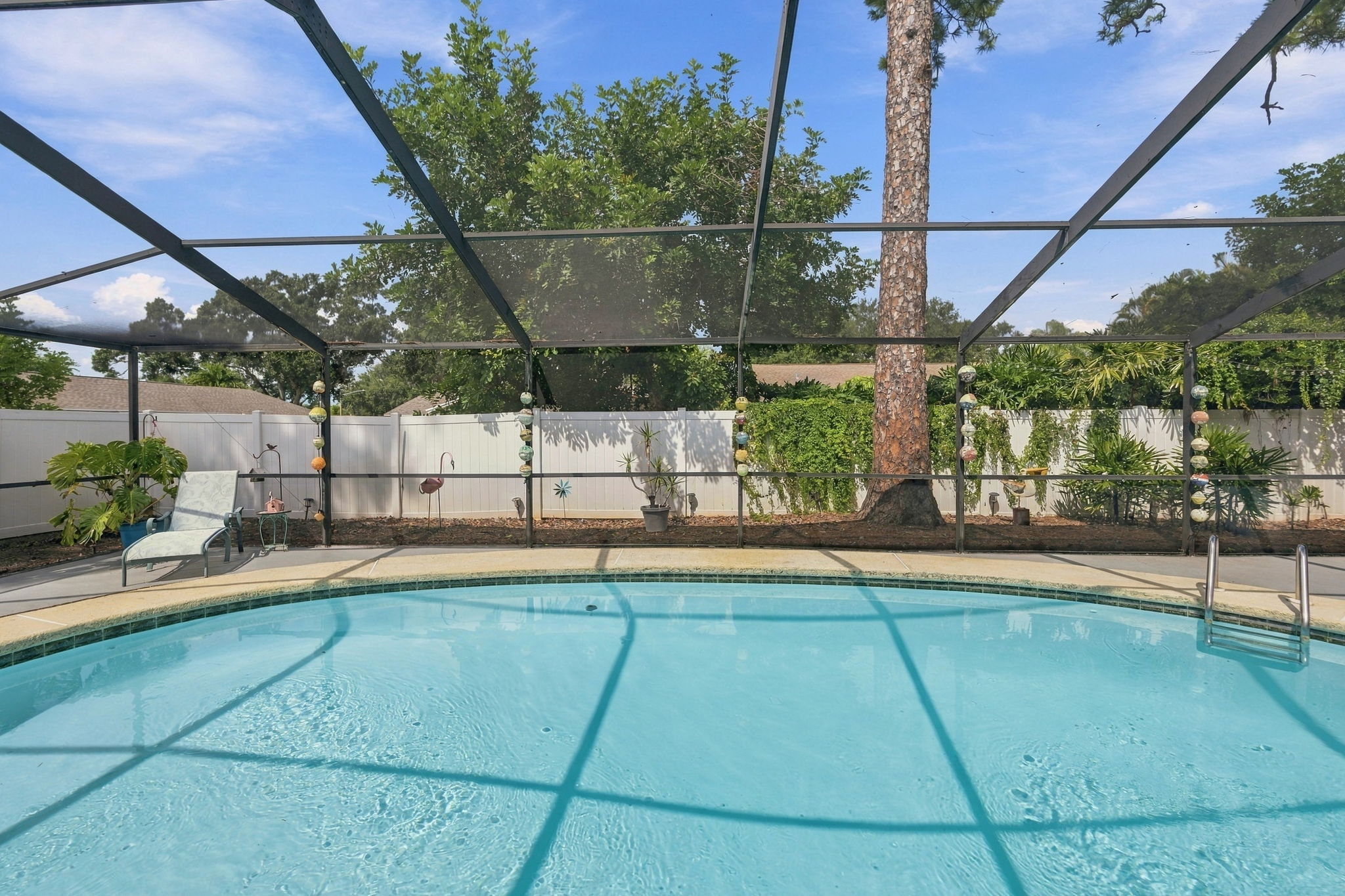 Pool2