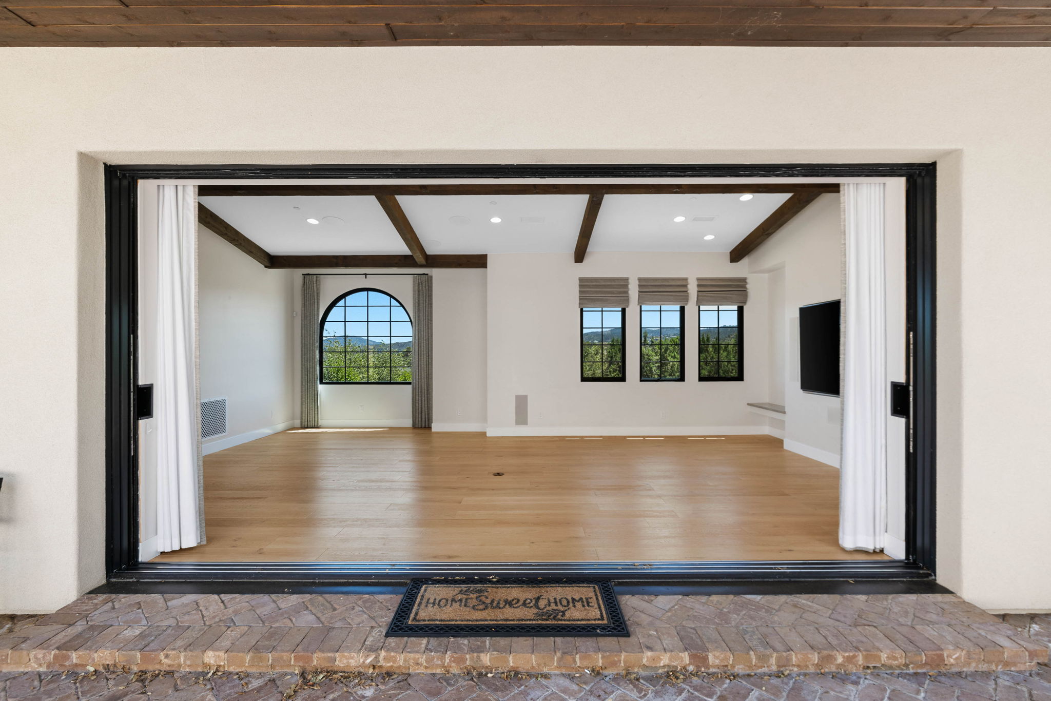 Back Patio to Family Room